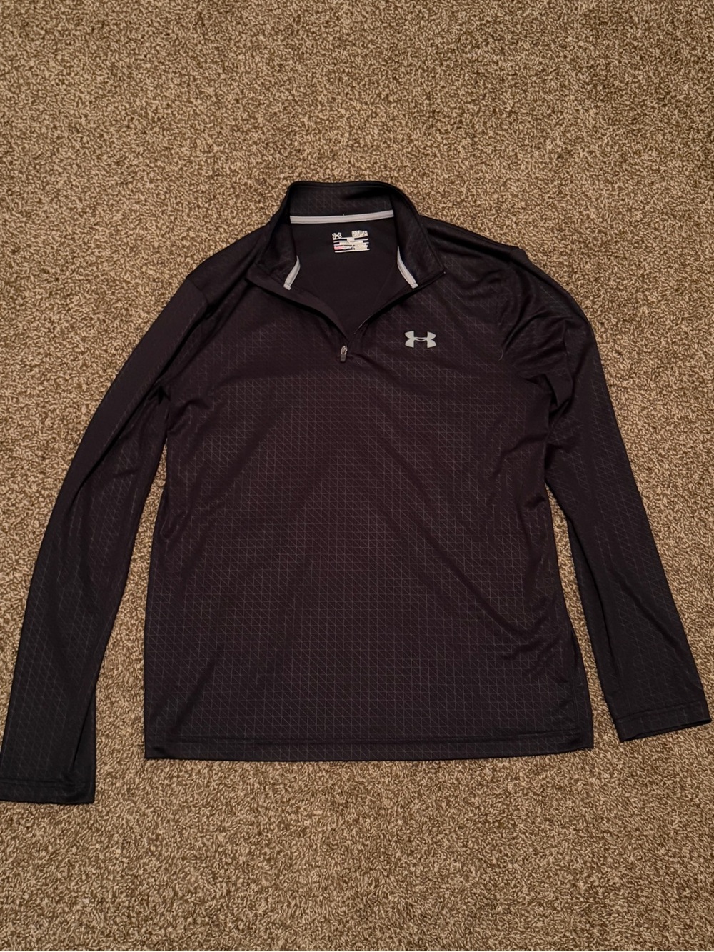 Under Armour Men's Black Long-Sleeve Quarter-Zip Performance Pullover